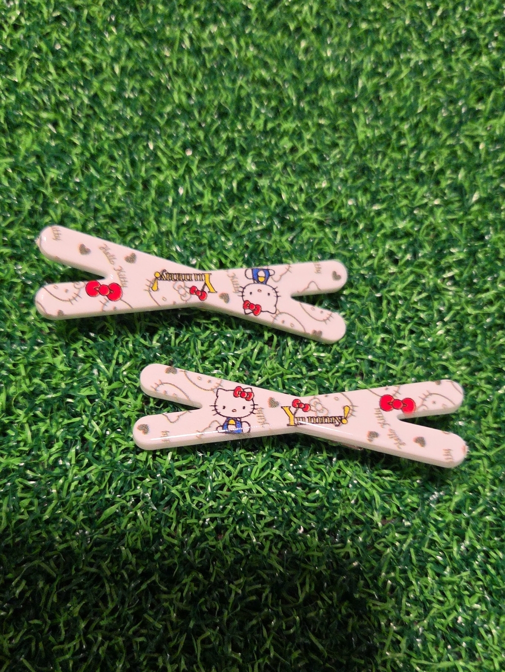 Hello Kitty White and Red Kids Hair Clips - Cartoon Bow Accents
